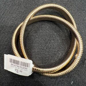 Elegant Gold-Toned Women's Bracelet Set